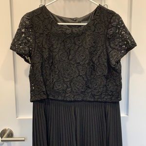 EUC Black Adrianna Papell dress